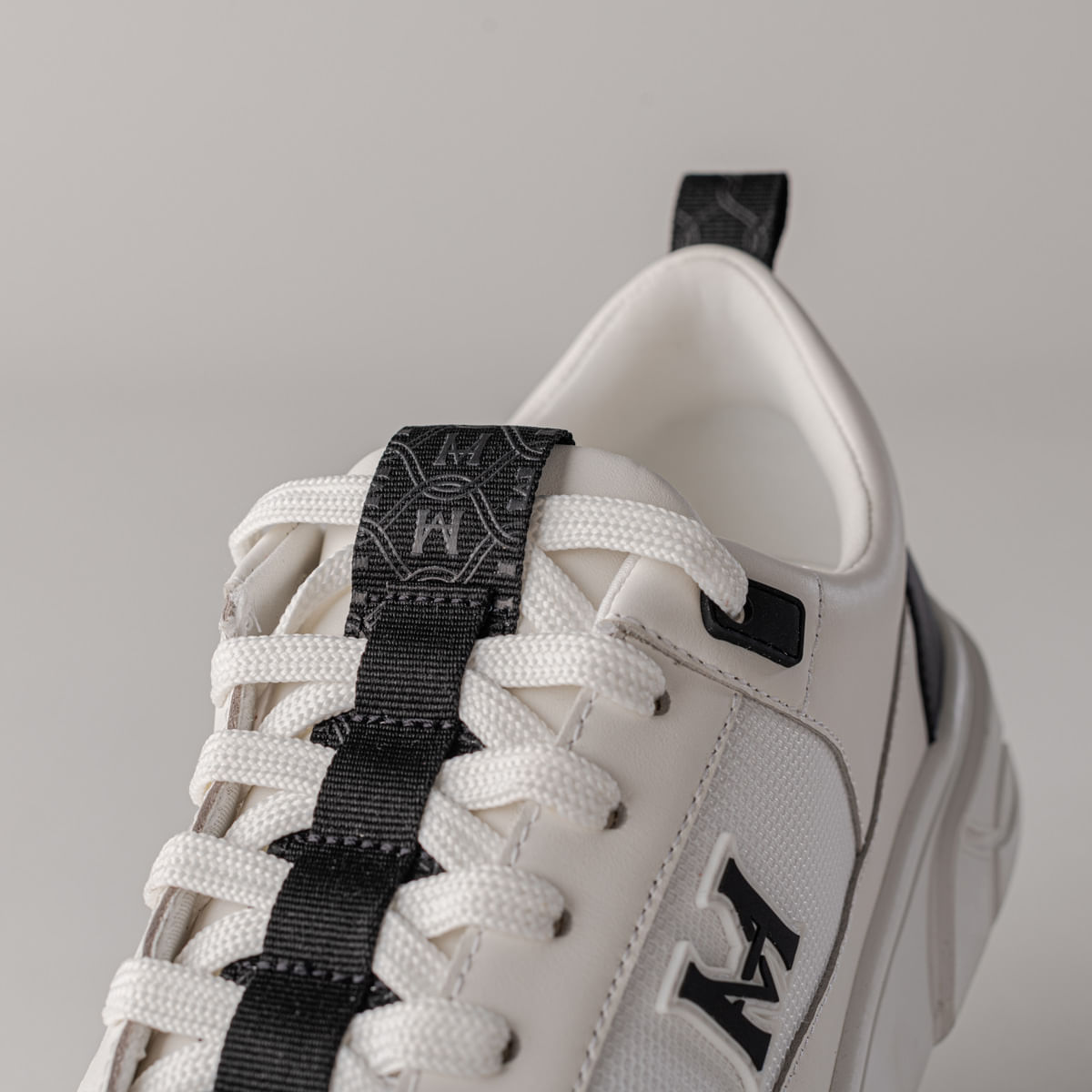 Zapatillas Saga Onix - Mario Hernandez
